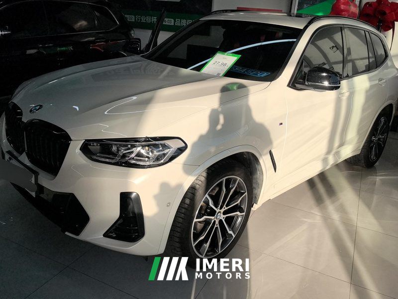 BMW X3 xDrive 30i Leading Edition M Spectacular Set