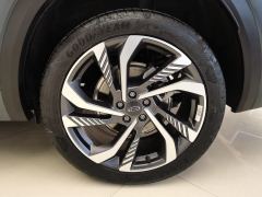 Geely Xingyue L 2.0T Automatic two-wheel drive Sky Edition - ფოტო 6