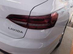 Volkswagen Lavida 1.5L Automatic Deyi Edition - ფოტო 5