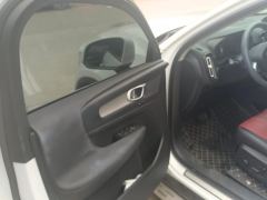 Volvo XC40 T4 AWD Smart Remote Luxury Edition - photo 12