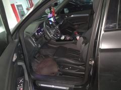 Audi Q5L 40 TFSI Luxury Dynamic Edition - ფოტო 14