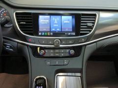 Buick Lacrosse Junyue 652T Luxury Edition - ფოტო 17