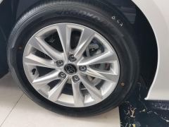 Toyota Corolla Dual-Engine 1.8L Elite Edition - photo 6