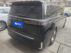 Voyah Dreamer PHEV version 1.5T 82km Low-carbon version Dream Smart Package 7-seater - фото 2