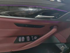 BMW 5 Series 525Li M Sport Package - ფოტო 13