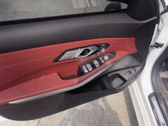 BMW 3 Series 325Li M Sport Package - ფოტო 13