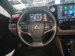 Lexus ES 200 Premium Edition - ფოტო 18