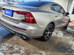 Volvo S60 B4 Intelligent Remote Luxury Edition - ფოტო 2