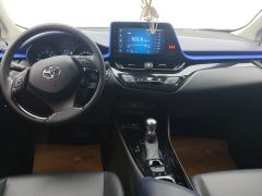 Toyota C-HR 2.0L Luxury - ფოტო 16
