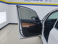 Buick GL6 323T Luxury Version - ფოტო 12