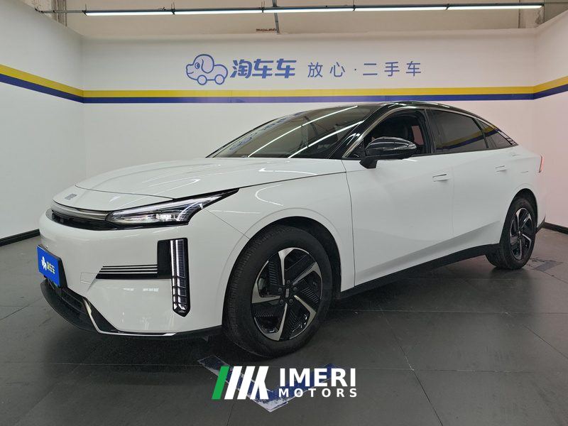 Geely Galaxy L6 Longteng Edition 1.5T 125km PLUS - ავტომობილი ჩინეთიდან