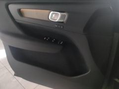 Volvo XC40 B3 2WD Edition - ფოტო 12