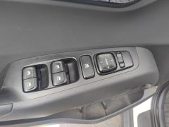 Hyundai ix35 2.0L Automatic 2WD Leading Edition GLS - ფოტო 13