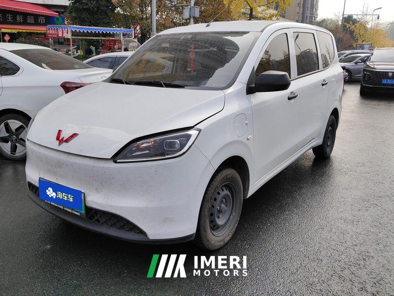 Wuling Hongguang EV BEV 300km Standard Edition 5-seater