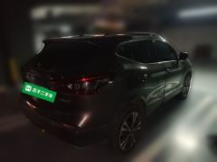 Nissan Qashqai 2.0L Luxury Edition - ფოტო 4