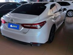 Toyota Camry 2.5G Luxury Edition - фото 2