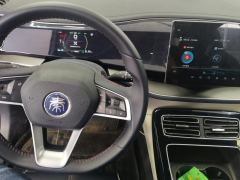 BYD Qin PLUS DM-i 120km Prestigious Edition - ფოტო 16