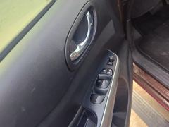Nissan Navara 2.5L AWDPremium Version - ფოტო 13