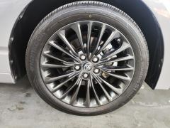 Toyota Avalon 2.0L CVT Luxury Edition - фото 6