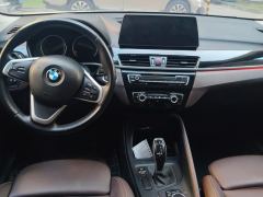 BMW X1 sDrive20Li Fashion - ფოტო 16