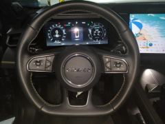 Lynk & Co 03 2.0T T5 Dual Clutch 2WD Strong Pro 5-seater - фото 18