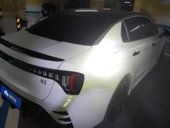 Lynk & Co 03 2.0T T5 Dual Clutch 2WD Strong Pro 5-seater - фото 2