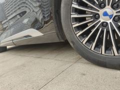 Denza D9 DM-i 1.5T 190km AWD Version 7 - ფოტო 11