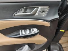 Denza D9 DM-i 1.5T 190km AWD Version 7 - ფოტო 13