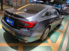 Honda Accord 260TURBO Luxury Edition - фото 2
