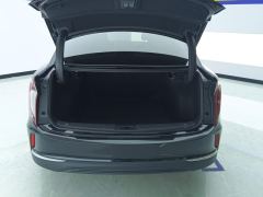 Hongqi E-QM5 431km Charging Fun Edition 5-seater - ფოტო 7
