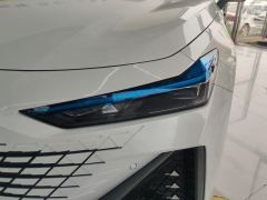 Changan UNI-V 1.5T Premium - ფოტო 4
