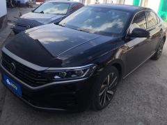 Volkswagen Passat 330TSI Luxury Edition - photo 1