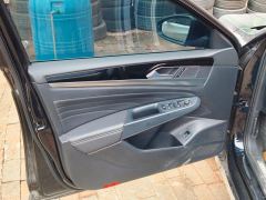 Volkswagen Passat 330TSI Premium Edition - ფოტო 12