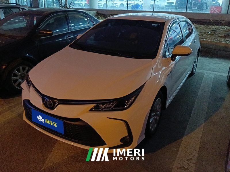 Toyota Corolla Dual-Engine 1.8L Pioneer Edition - автомобиль из Китая