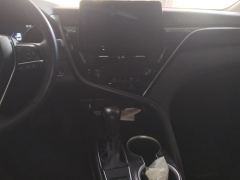 Toyota Camry 2.0G Luxury Edition - photo 17