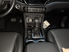 Jeep Grand Commander 2.0T 2WD Elite Edition - photo 19