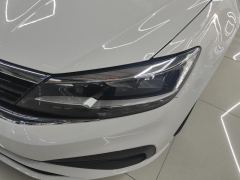 Volkswagen Lamando 230TSI DCT Stylish Edition - photo 4