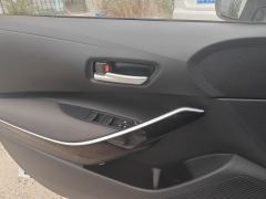 Toyota Corolla Dual-Engine 1.8L Elite Edition - фото 12
