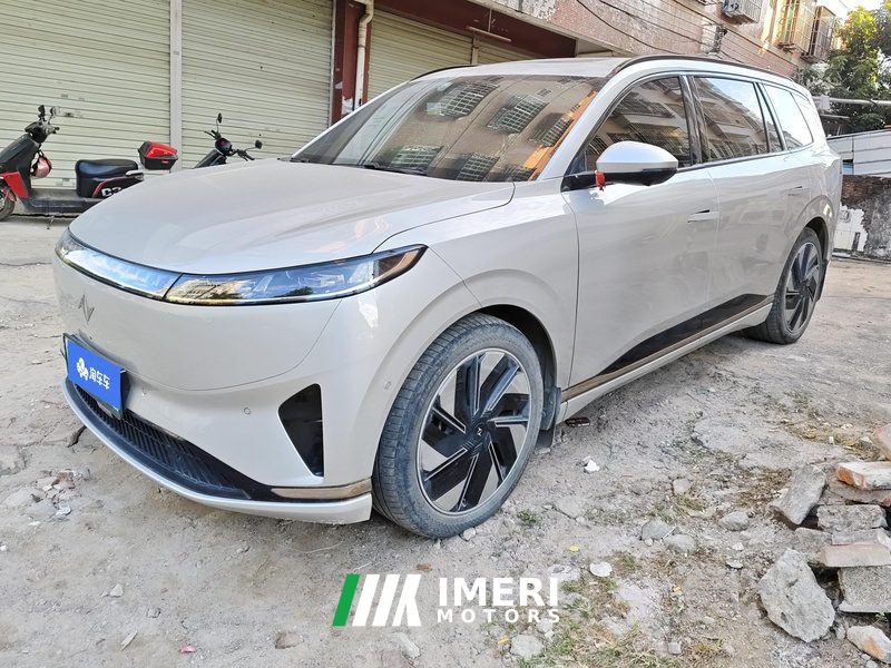 Dongfeng Yipai 008 EREV 210Max 6-seater - автомобиль из Китая