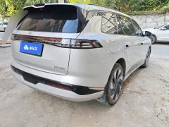 Dongfeng Yipai 008 EREV 210Max 6-seater - фото 2