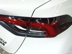 Toyota Corolla Dual-Engine 1.8L Elite Edition - photo 5
