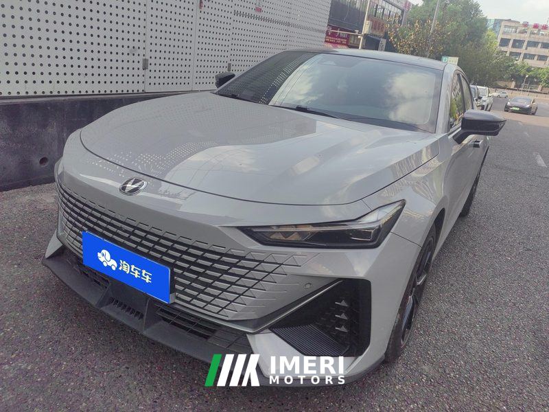 Changan UNI-V 1.5T Premium Version - car from China