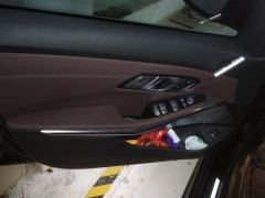 BMW 3 Series 325Li M Sport Package - ფოტო 12
