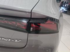 Changan UNI-V 1.5T Premium Version - фото 5