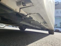 Toyota Corolla Dual-Engine 1.8L Elite Edition - фото 10