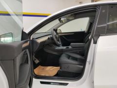 Tesla Model Y Standard endurance rear-wheel drive - ფოტო 14