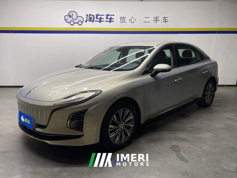 FAW Hongqi E-QM5 431km Charging Fun Edition 5-seater