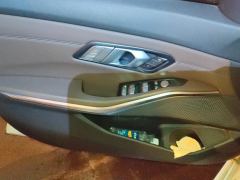 BMW 3 Series Facelift 320Li M Sport Package - фото 12