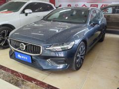 Volvo V60 B5 Luxury Edition - ფოტო 1