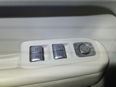 Li Auto L9 Max - ფოტო 13